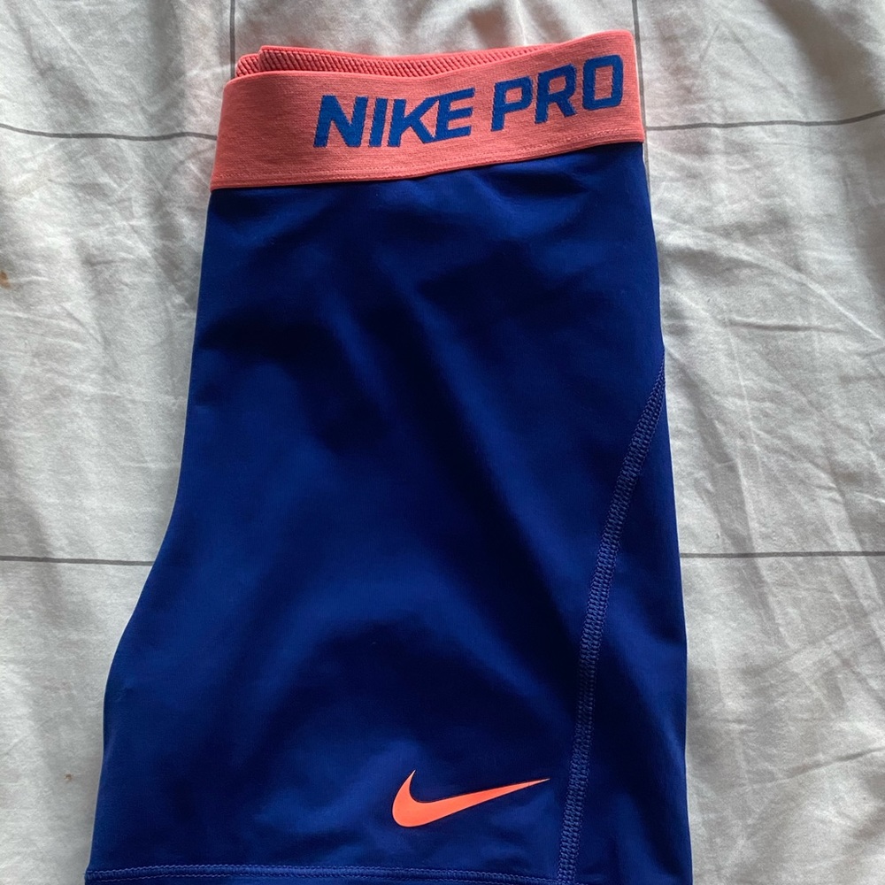 Nike pro Spandex
